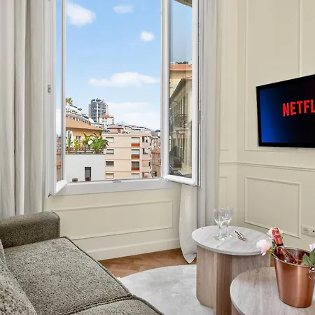 Appartement Frontière Monaco - Luxueux Rénové - Gh